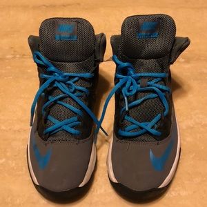 Nike Stutter Step High Cut Size 7Y Grey Blue